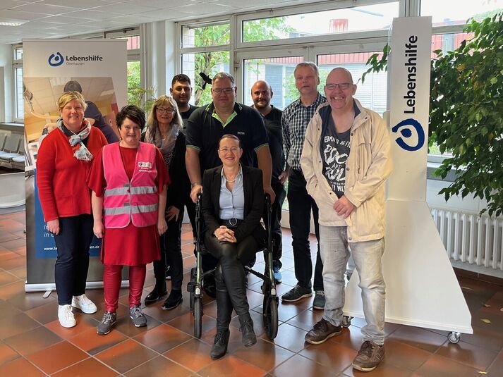 Claudia Middendorf besucht die Lebenshilfe Oberhausen
