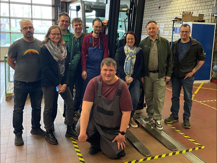 Sascha Wagner (Die Linke) zu Besuch in der Werkstatt